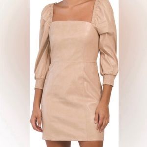 NWT 7 For All Mankind Tan Faux Leather Puff
Sleeve Dress - XS